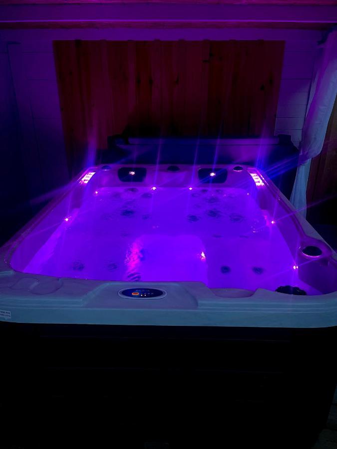 Maison A Biscarrosse Avec Piscine Et Jacuzzi Ngoại thất bức ảnh